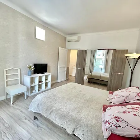 Amiral Courbet Apartament